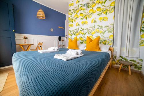 Double Room with Terrace image 4