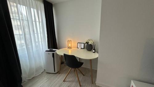 Apartment image 10