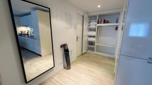 Paradeplatz Apartment by Airhome - image 13