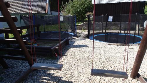 Spēļu laukums, Hospudka u vleku in Stare Mesto Pod Sneznikem