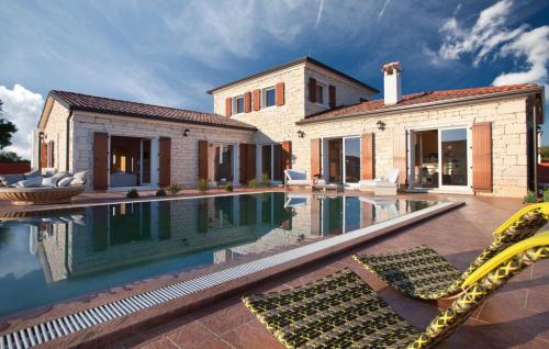 Villa White Pearl in Central Istria for 8 people with heated pool - Accommodation - Čabrunići