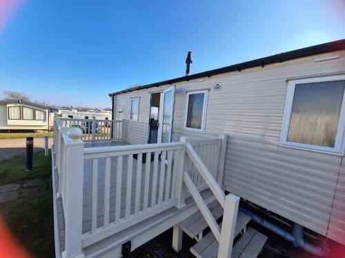 Happy Days Caravan Primrose Valley - image 9