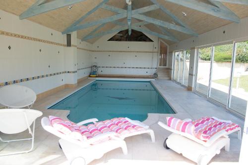 Deluxe Double Room with Shower