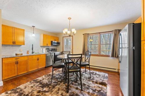 Come indulge and escape away! in Salem (OH)