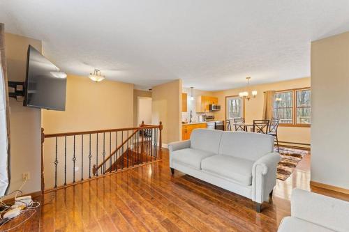 Come indulge and escape away! in Salem (OH)