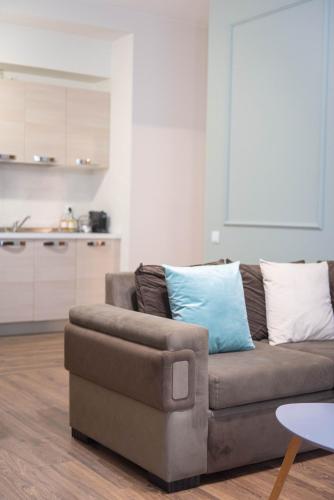 Gg Home - New, Cozy 2 Bedroom Apartment On 16Th Floor - Miniatura 3