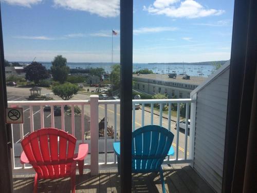 Trade Winds on the Bay - image 8