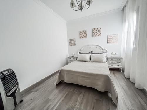 Cd-1382 Two Bedroom Apartment With Terrace - image 5