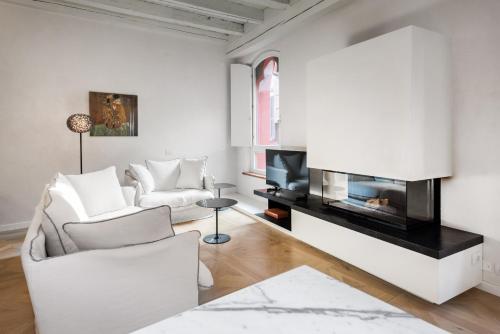 Three-Bedroom Apartment image 3