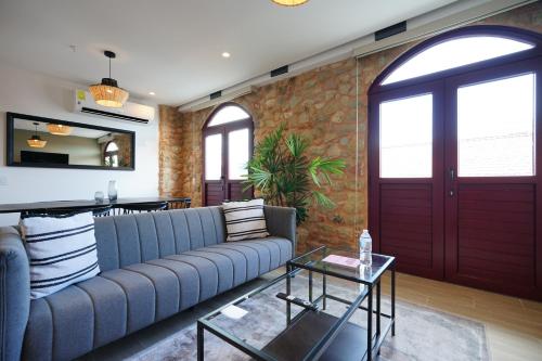 Beautiful 2BR in Casco Viejo