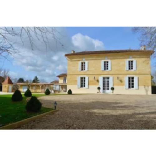 Luxury 7 bed country home near Saint Emilion