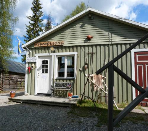 Skabram Camping & Stugby - Hotel - Jokkmokk
