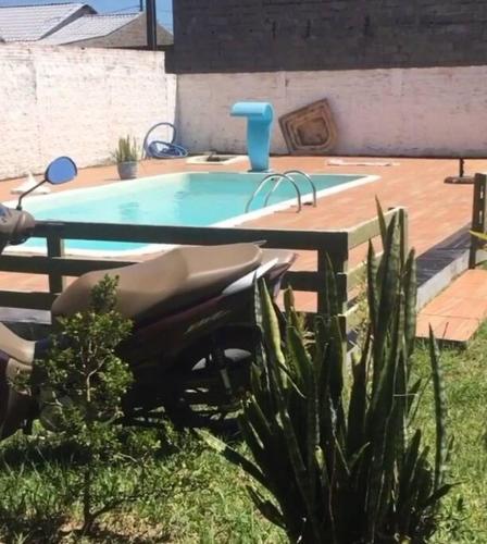 Casa c/Piscina em Arroio do Rosa