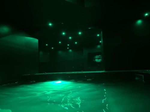 L’espace love jacuzzi et sauna ´