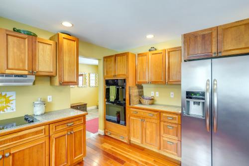 Colorful Milford Home on 7 Wooded Acres! in Milford, USA