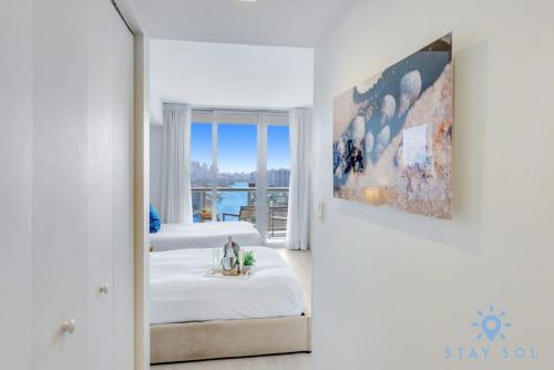 Amenities BALCONY w Stunning Views-Beachfront - image 10