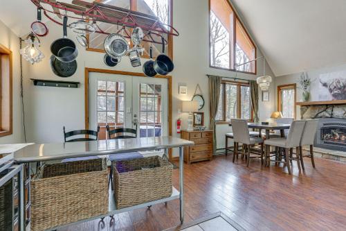 Bushkill Vacation Rental with Community Amenities! in Bushkill, USA