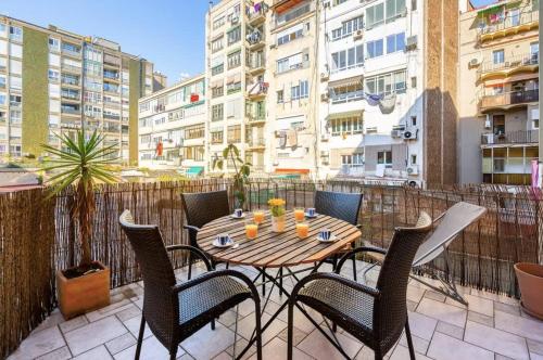 Historic apartment with private terrace in Example