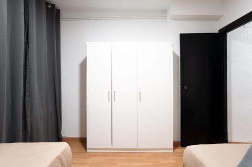 The Collection Barcelona - Plaza Catalunya comfortable 3BD for Families - image 3
