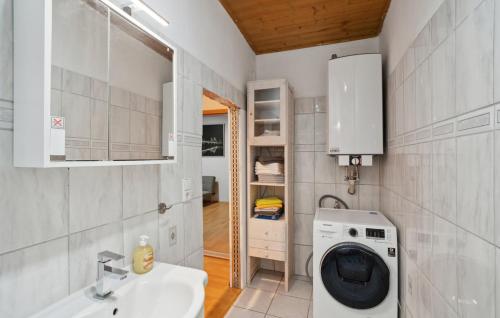 Badeværelse, Apartment im Pfaffenwinkel Nähe Alpen und München (Apartment im Pfaffenwinkel Nahe Alpen und Munchen) in Peiting