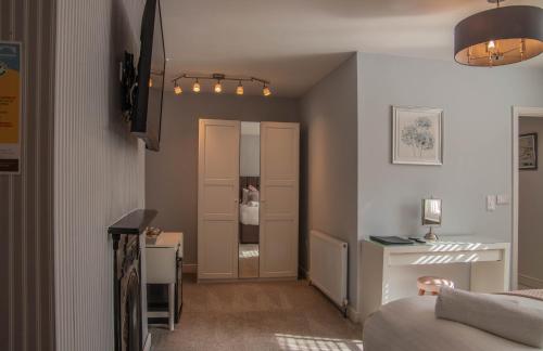 Bridgeside Rooms Bridgeside Rooms