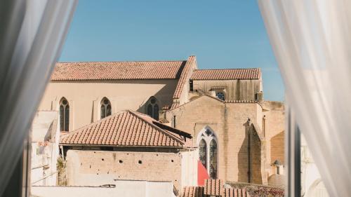 Santa Chiara Boutique Hotel near Underground Naples