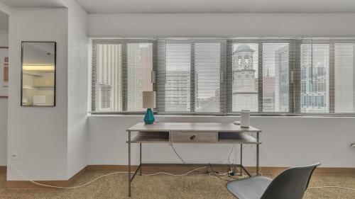 Pp 514 City Chic In A Modern Studio Haven in Harrisburg, USA