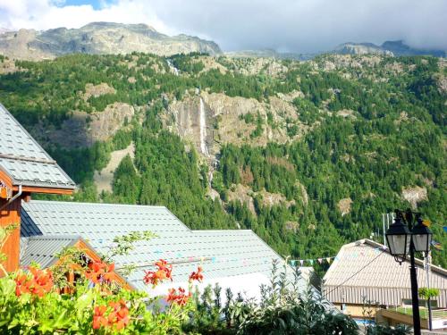 Residence Prestige Odalys La Cascade - Les Epinettes