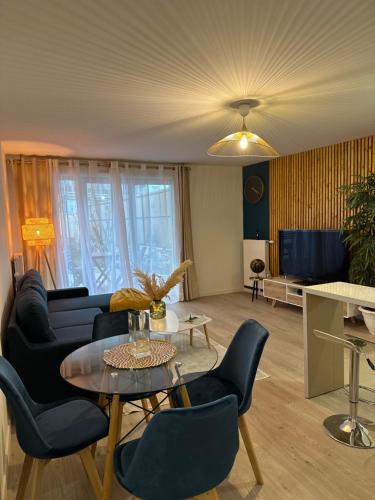 Appartement La Défense Paris avec jardin privée - Location saisonnière - Bezons