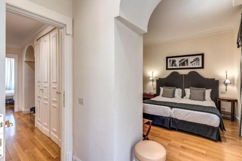 Via Napoli Apartments