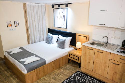 Taksim Nikea Suites 80 - image 4