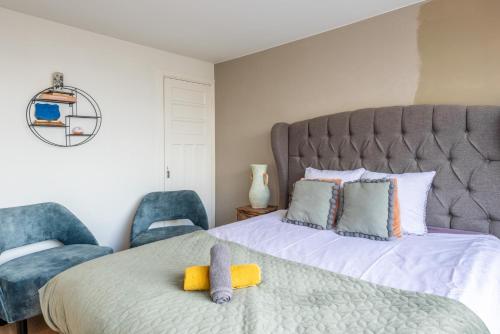 Big Room 5