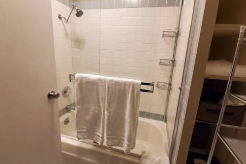 Cozy Cottages across from the Food Trucks of Aloha mall