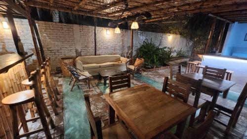 Kinti Guest House in Mancora
