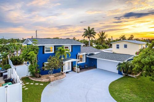 Tiki Blue in Cocoa Beach, USA