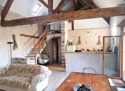 Le Colombier Maison de famille gîte à louer Josnes