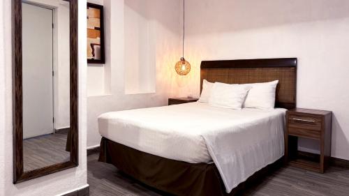 Superior Double Room image 10