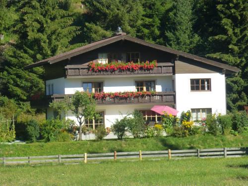  Haus Andrea Unterberger in Flachau