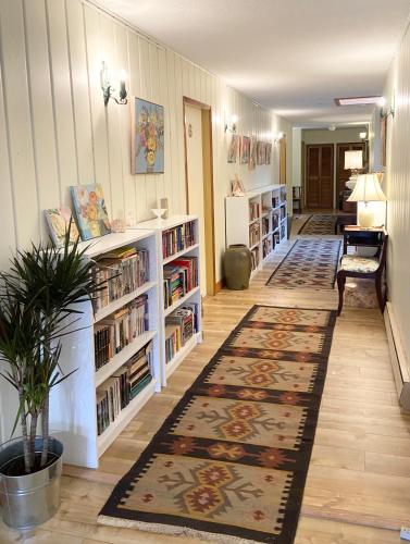 Recreational facilities, Wisteria Guest House in Ganges Harbour