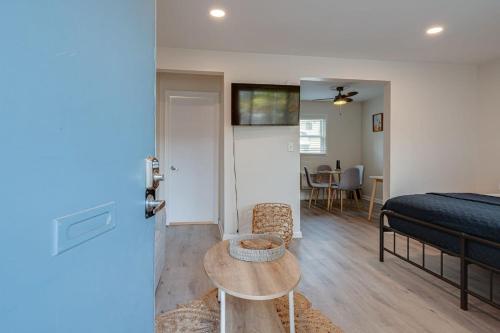 Berry Hill Urban Oasis - by 12 South & Vanderbilt in Nashville, USA