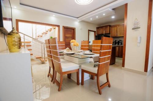 Kitchen, Luxury Penthouse in San Francisco De Macorís