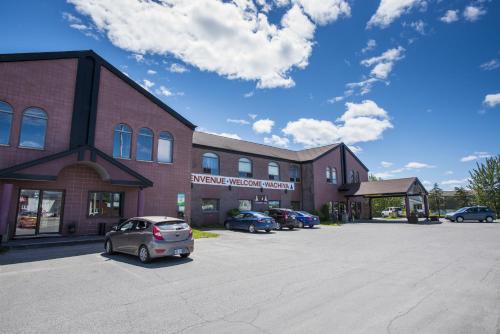 ทางเข้า, Amosphere Complexe in อามอส (ควิเบก)