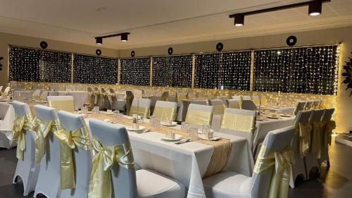 Club Hotel in 글렌 이네스