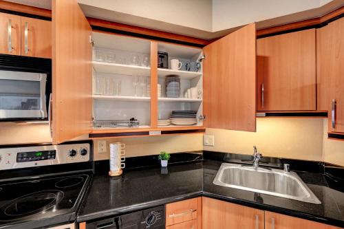 Royal Oasis Suite at Platinum Hotel-Strip Views, Las Vegas (foto 8)