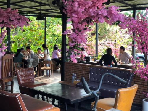 Food and beverages, กอบสุข รีสอร์ท2 k15 near Pa Au Thai One-dish meal restaurant