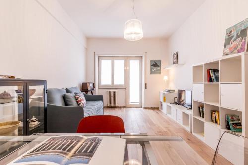 Retro design flat near Vaticano, Rome (photo 9)