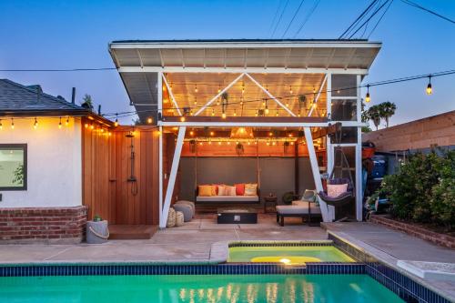 New House with Private Pool, Jacuzzi, Sauna and Cabana in Los Angeles, USA