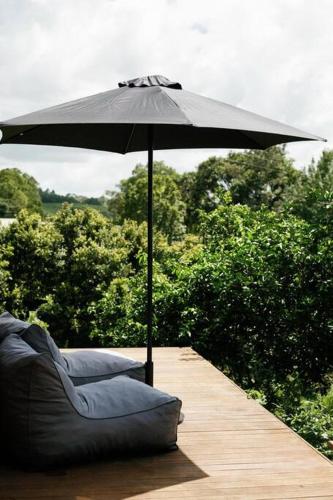 The Nest, Tiny House With a View. Byron Hinterland in Clunes (NSW)