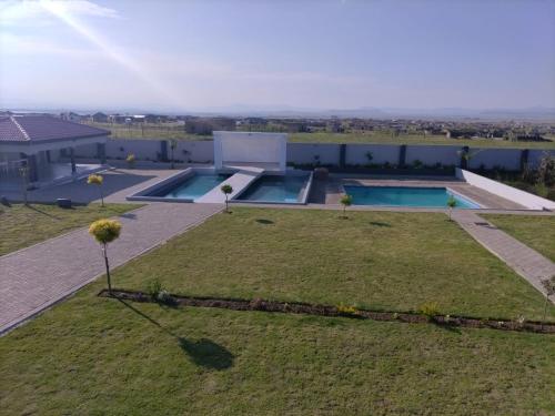 Dudsk Enyonini in 中新堡