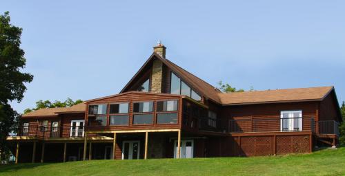 Smith Rock Chalets Pictou